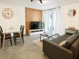 Pied-à-terre - Apartment 75m2 - free parking