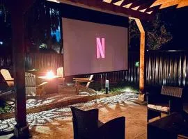 Spacious Home Perfect for Two Families or Groups