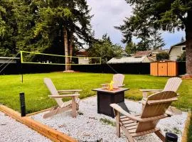 Spacious Home Perfect for Two Families or Groups