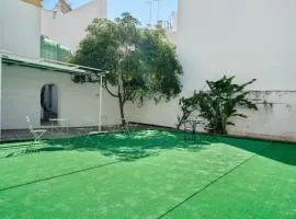 Plaza Inn Hostel & Rooms