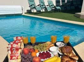 villa 8 personnes clim, piscine, parking