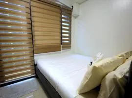 Modern Living 6 - MOA Pasay with Wifi and Netflix