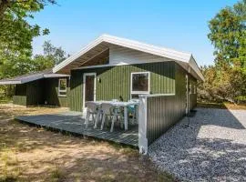 6 person holiday home in Glesborg-By Traum