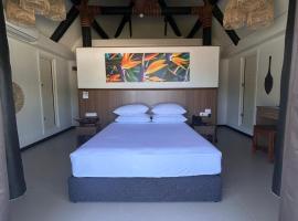 Nawi Island Marina Accommodation, hotel con pileta en Savusavu