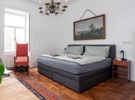 Small apartment with 24-hour check-in, φθηνό ξενοδοχείο στο Schwechat