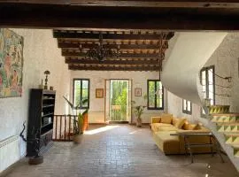 Charming 18th-Century Retreat