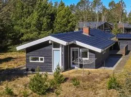 6 person holiday home in Strandby