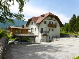 Apartments Krivec, hotel near Mala Osojnica Bled Lake Viewpoint, Bled