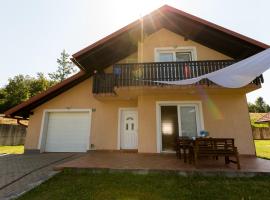 Holiday home Zulejka, hotel in Ogulin