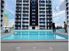 Modern Nairobi studio near Airport and SGR with Gym and Pool, hotel in Nairobi