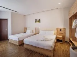Bamboo Riverside Boutique Hotel