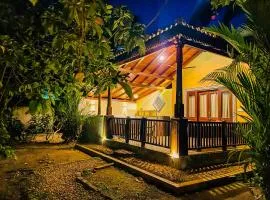 Birds Cabana