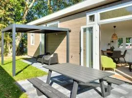 Lovely Home In Heinkenszand With Heated Swimming Pool