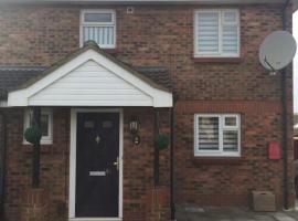 Spacious 3-Bedroom Family Home in Oxford, biệt thự ở Oxford