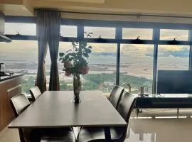 Luxurious Haven in the Sky