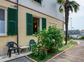 Gorgeous Apartment In Chiavari With Wifi