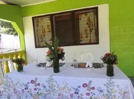 Emma's Homestay Explorer