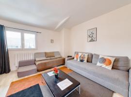 Appartement Spacieux 80 m2, hotel v destinaci Bobigny