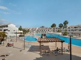 Costa Serena