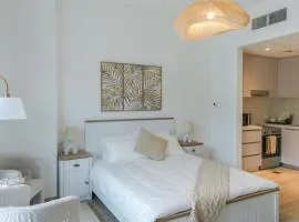 Stylish & Fully Furnished Studio in Yas Island