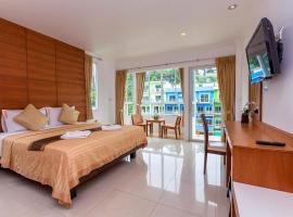 Sukcheewa Residence Phuket: Patong Plajı şehrinde bir otel