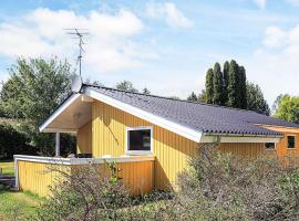 Cozy Retreat with Sauna - By Traum Ferienwohnungen, hotel in Stege