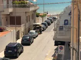 Il Mare a Pochi Passi
