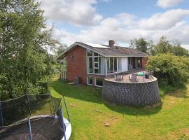 10 person holiday home in Haderslev-By Traum, hotel in Diernæs