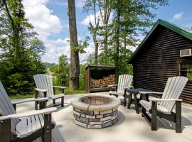 Honey Bear Cabin，米勒斯堡的Villa