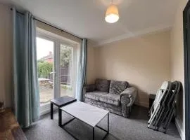 4 Bed 4 En-suite House on Edge of City