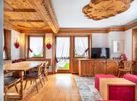 Verocai Charming Chalet R&R