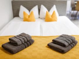 Studio Apartman PlanB, self CHECK IN, place to stay in Osijek