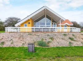 8 person holiday home in Nordborg-By Traum