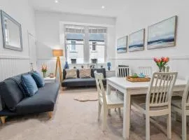 Elegant 3BD Escape - Perfect Central Location