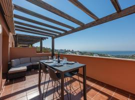 Rock Bay II 2456 SEA VIEW, hotel en Sotogrande