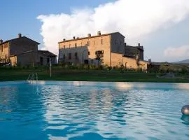 Country Home Tuscany - Courtyard Room