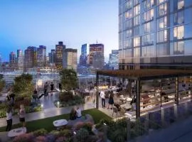 Luxury Apt with City Views