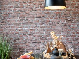 City Home Alvari, ilmainen pysäköinti, free parking, hotel met parkeren in Kuopio