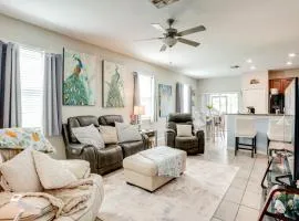 4 Mi to Brandon Exchange Resort-Style Townhome!