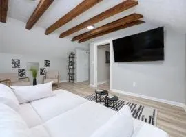 Downtown Luxury Apartment, 15 mins to Fort Benning