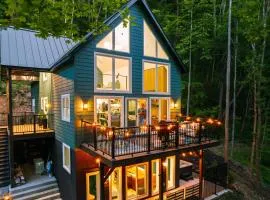The Greenhouse with Indoor Slide close to Hocking Hills