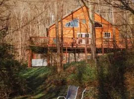 COZY Cabin with Hot Tub - Near all in Hocking Hills
