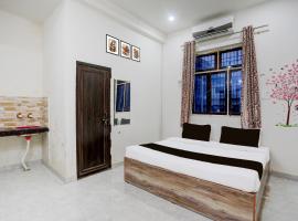 Hotel O Kashi Home, hotel v destinaci Kakarmatha