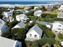 Milkwood Cottage, hotel in Cape St Francis