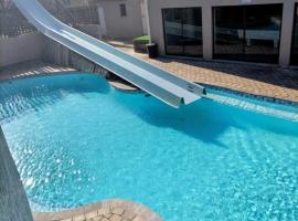 Banana Beach Getaway, hotel in Port Shepstone