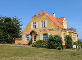 Villa Koch X Pension Koch, penginapan layan diri di Gudhjem
