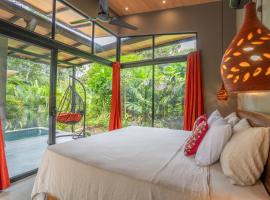 Raya Bungalow, AC and Plunge Pool near Arrecife Beach, bungalow ở Punta Uva