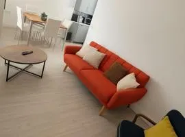Kehoe's Pad Near Etihad Stadium & Coop Live Arena Free Parking Sleeps 4