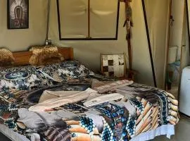 Tenda Touro Sentado, Vila Mágica