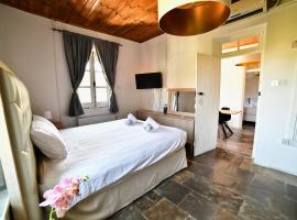 Laouri Traditional 2-Bedroom in Kalopanayiotis, μέρος για να μείνετε στον Καλοπαναγιώτη